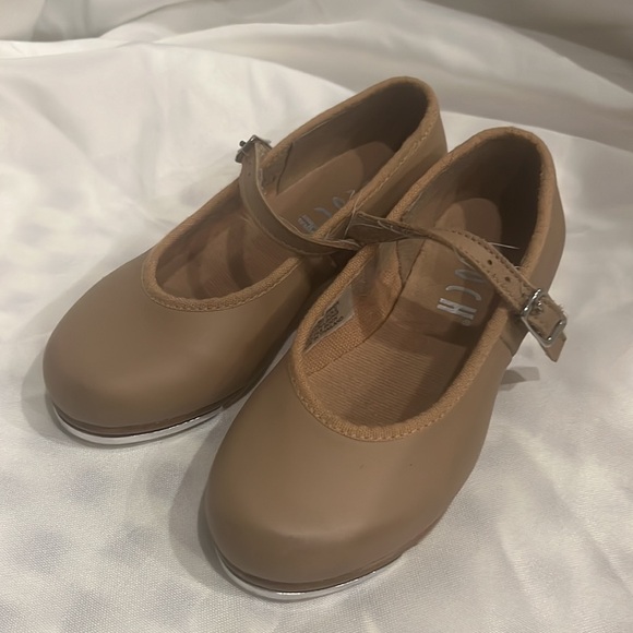 Bloch tap shoes in nude natural for little girls size 9 EUC dance worn twice - Picture 2 of 3